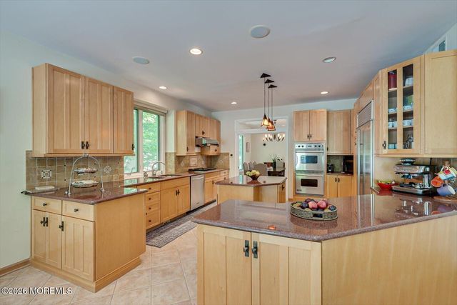 116 Sequoia Woods Court, Holmdel, NJ 07733