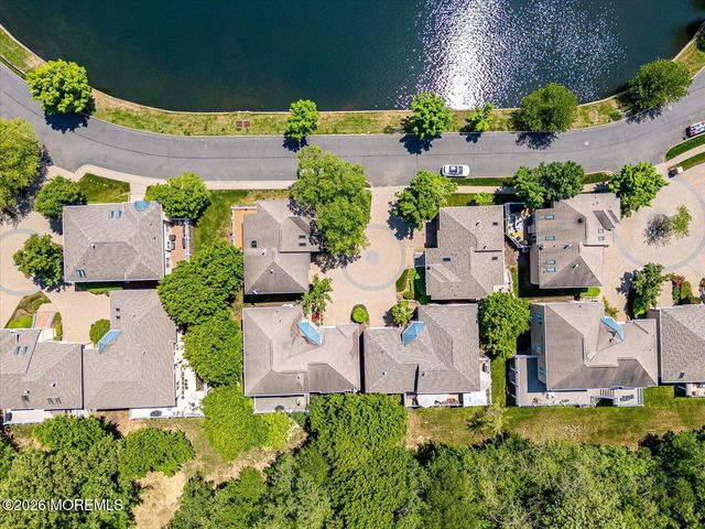 116 Sequoia Woods Court, Holmdel, NJ 07733