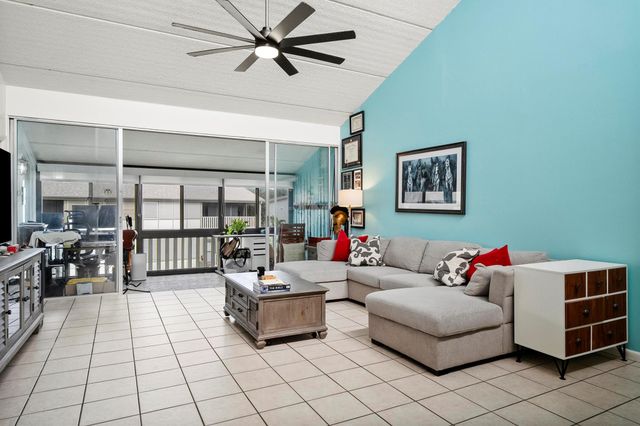 1456 NE Ocean Boulevard 9-202, Stuart, FL 34996