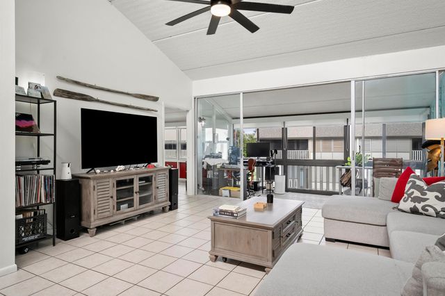 1456 NE Ocean Boulevard 9-202, Stuart, FL 34996