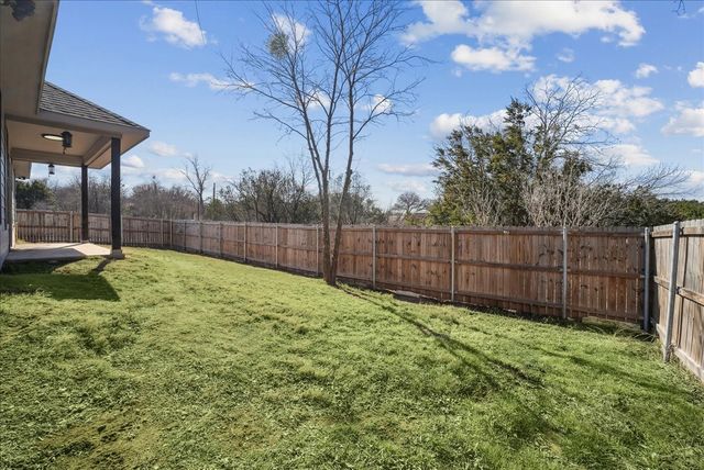 5522 Firewood Trail, Granbury, TX 76048