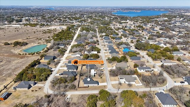5522 Firewood Trail, Granbury, TX 76048