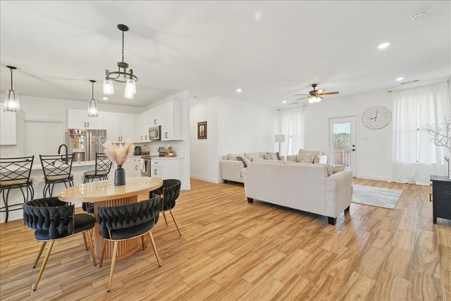 5522 Firewood Trail, Granbury, TX 76048