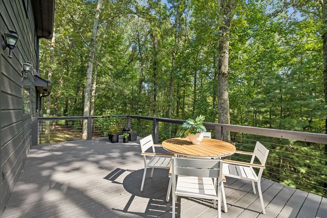 345 Twin Oaks Dr, Kingston Springs, TN 37082