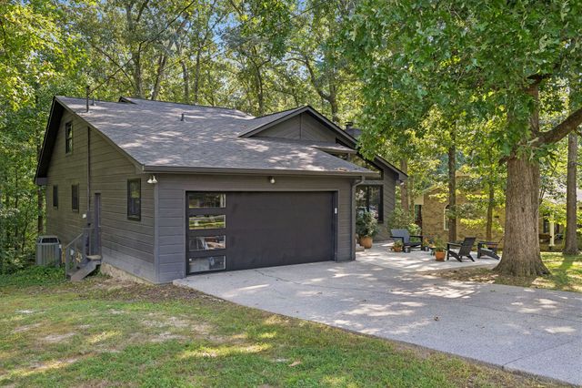 345 Twin Oaks Dr, Kingston Springs, TN 37082