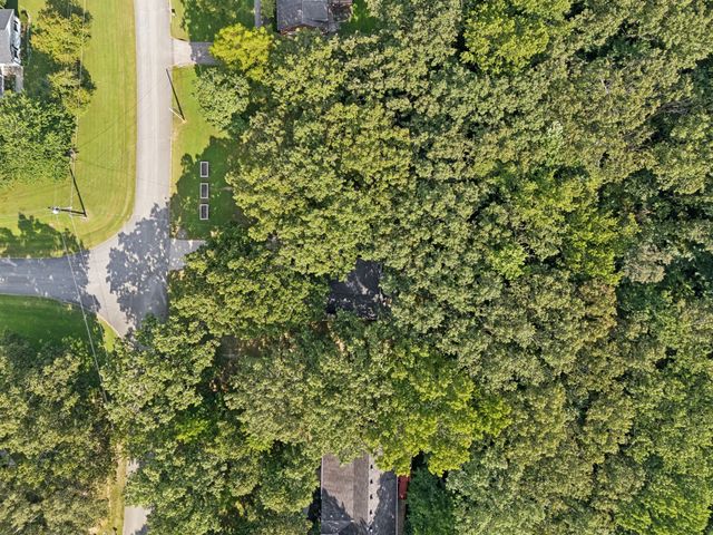 345 Twin Oaks Dr, Kingston Springs, TN 37082