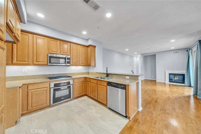 2768 W Madison, Anaheim, CA 92801