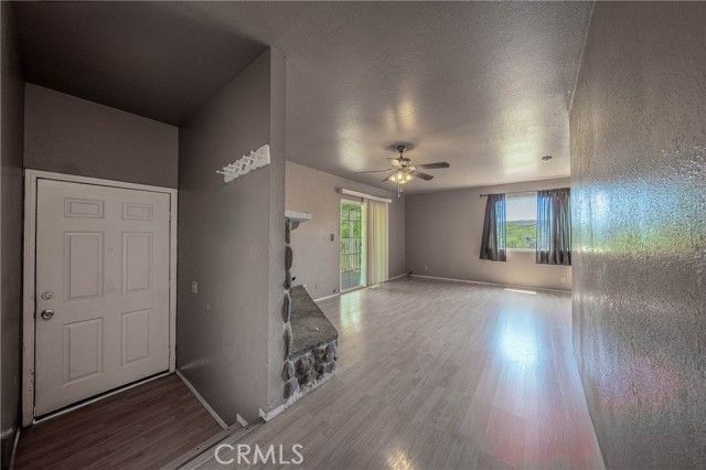 12410 Lakeview Drive, Clearlake Oaks, CA 95423