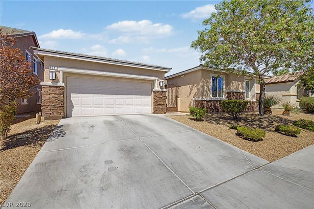 8221 Redbud Vine Street, North Las Vegas, NV 89085