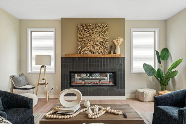 17905 Hidden Creek Trail, Lakeville, MN 55044