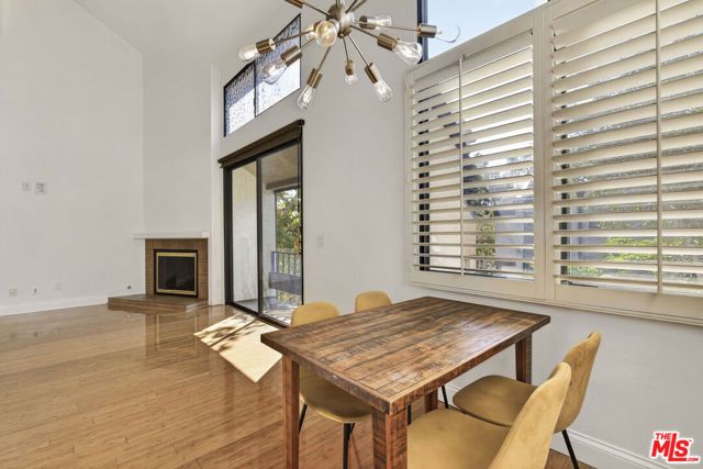 8701 Falmouth Avenue 202, Los Angeles, CA 90293