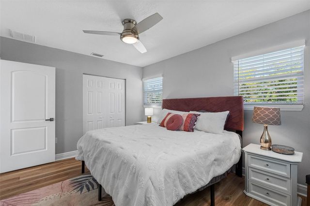 3922 W BAY VIEW AVENUE, Tampa, FL 33611