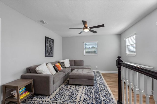 3922 W BAY VIEW AVENUE, Tampa, FL 33611