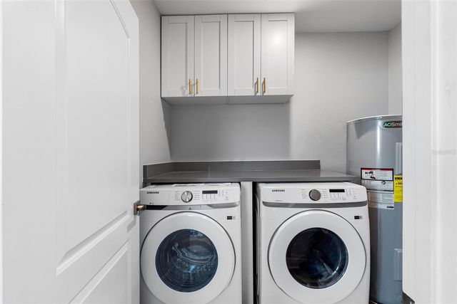 3922 W BAY VIEW AVENUE, Tampa, FL 33611