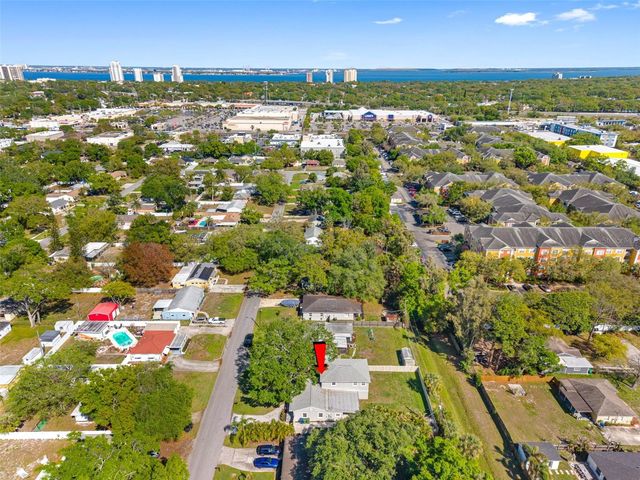 3922 W BAY VIEW AVENUE, Tampa, FL 33611