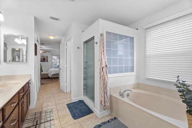 5935 SE Crooked Oak Avenue, Hobe Sound, FL 33455