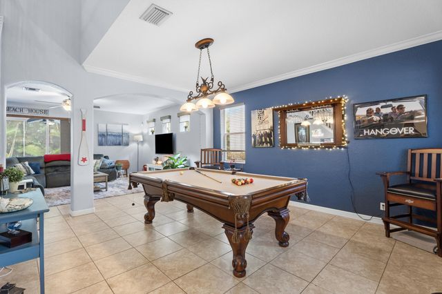 5935 SE Crooked Oak Avenue, Hobe Sound, FL 33455