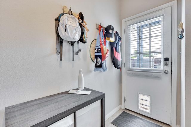 106 Mossycup DR, San Marcos, TX 78666