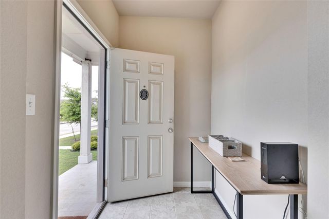 106 Mossycup DR, San Marcos, TX 78666