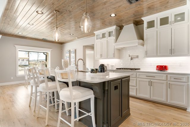 1509 Pinecrest Drive, Claremore, OK 74017