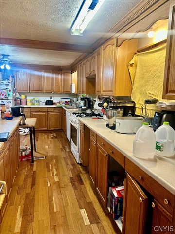 576 County Route 85, Granby, NY 13069