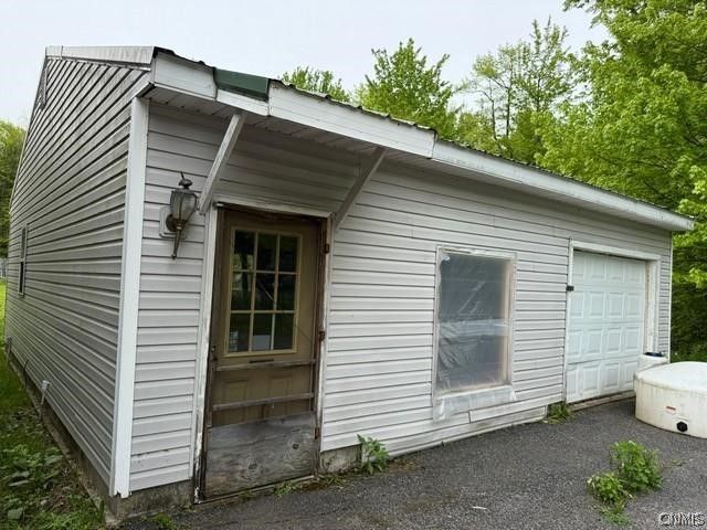 576 County Route 85, Granby, NY 13069