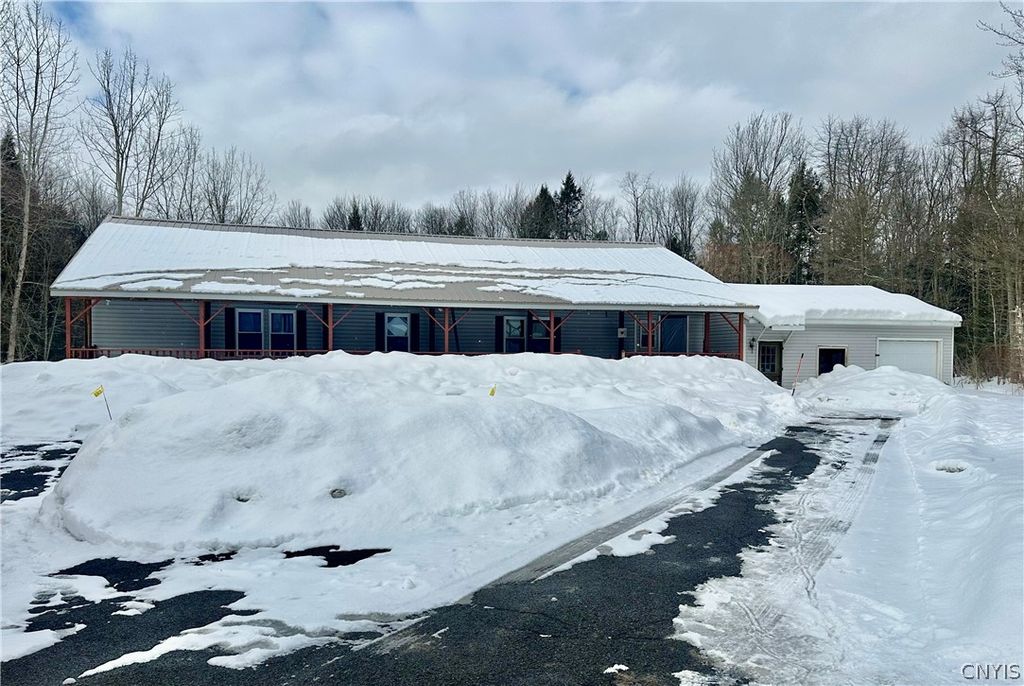 576 County Route 85, Granby, NY 13069