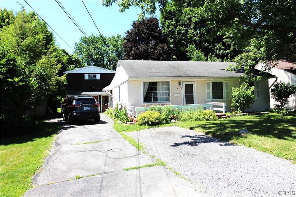 21 Tyler Court, Manlius, NY 13104