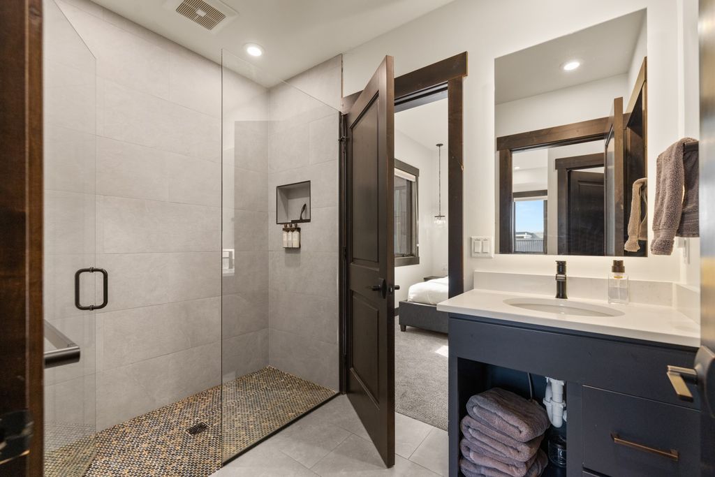 3868 Gelande Street 6, Whitefish, MT 59937 photo 26