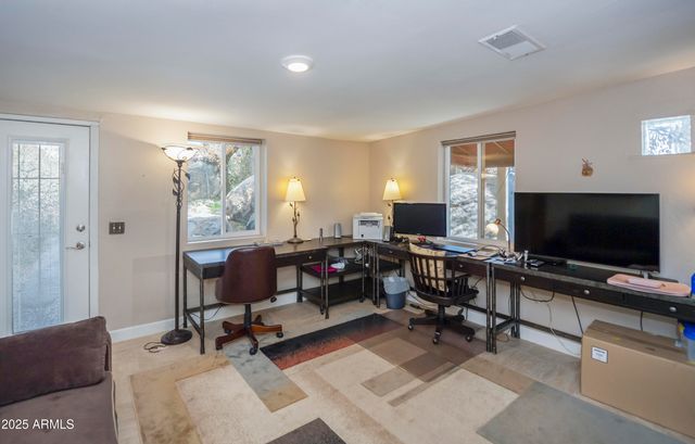 16830 W West Way, Yarnell, AZ 85362