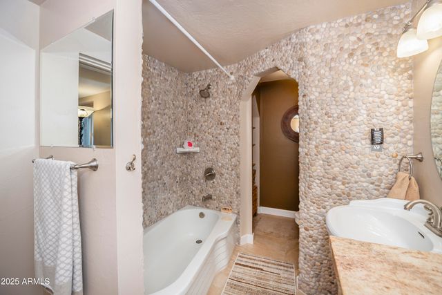 16830 W West Way, Yarnell, AZ 85362