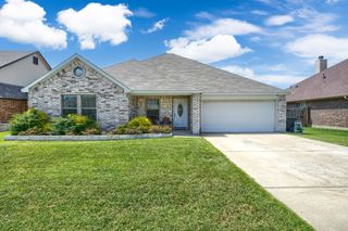 149 Birdsong Lane, Terrell, TX 75160