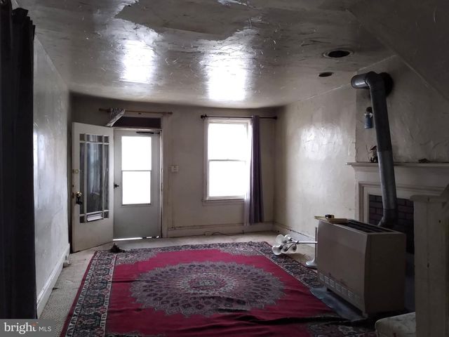 123 W KING ST, Chambersburg, PA 17201