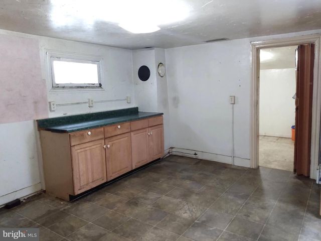 123 W KING ST, Chambersburg, PA 17201