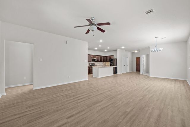 236 Country Crossing Circle, Magnolia, TX 77354