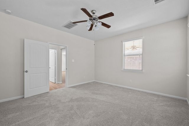 236 Country Crossing Circle, Magnolia, TX 77354