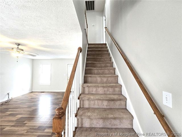 5527 Rising Ridge Drive, Hope Mills, NC 28348