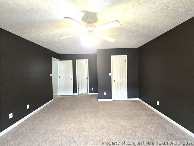 5527 Rising Ridge Drive, Hope Mills, NC 28348