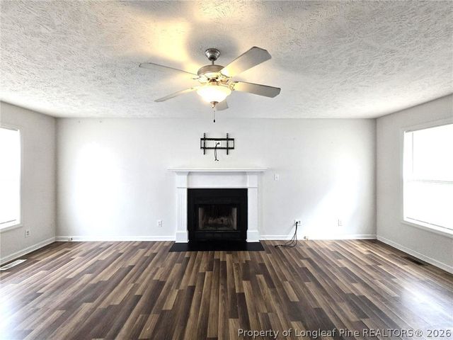 5527 Rising Ridge Drive, Hope Mills, NC 28348