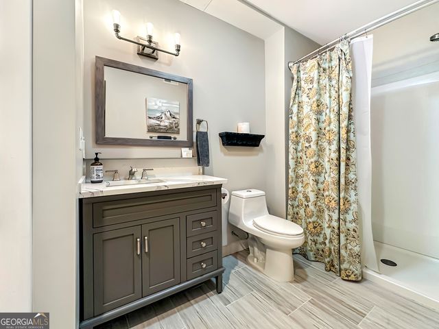 415 Vanderbilt Parkway, Newnan, GA 30265