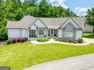 415 Vanderbilt Parkway, Newnan, GA 30265
