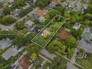 2541 Washington Street, Hollywood, FL 33020