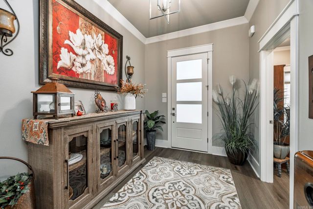 27 Sacedon Way, Hot Springs Village, AR 71909