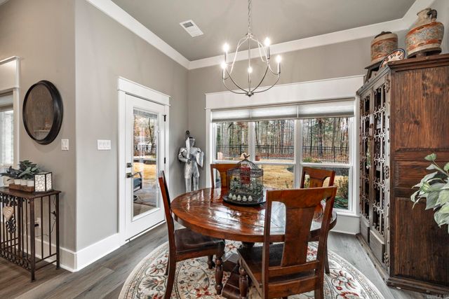 27 Sacedon Way, Hot Springs Village, AR 71909