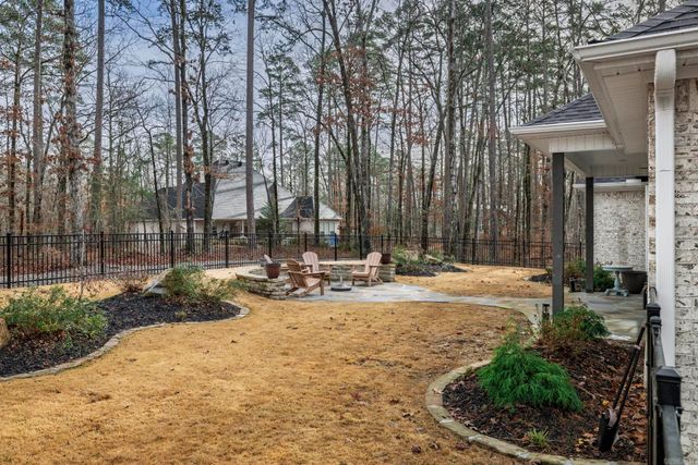 27 Sacedon Way, Hot Springs Village, AR 71909