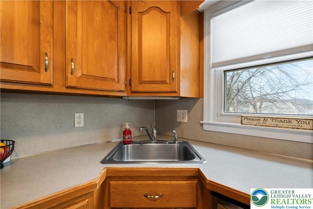 1937 Greenleaf Street, Bethlehem City, PA 18017