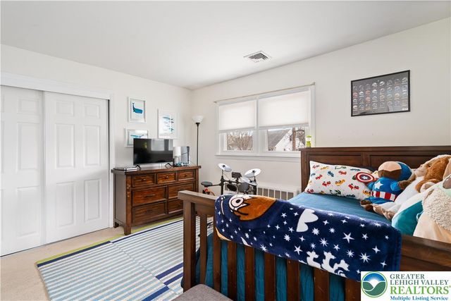 1937 Greenleaf Street, Bethlehem City, PA 18017