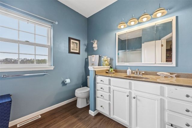 2521 Radcliffe Court SW, Cedar Rapids, IA 52404