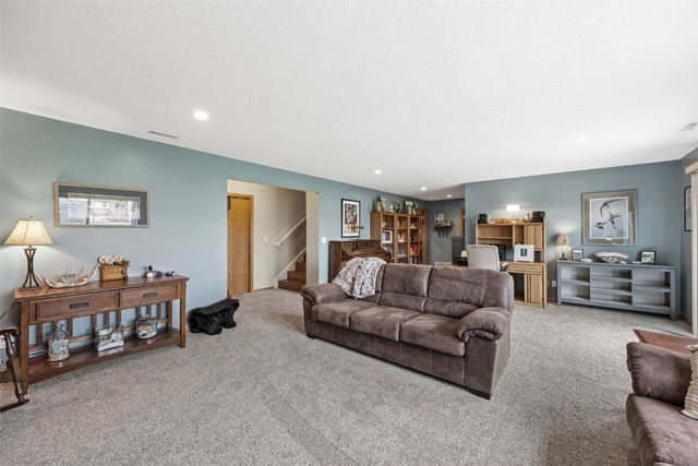 2521 Radcliffe Court SW, Cedar Rapids, IA 52404