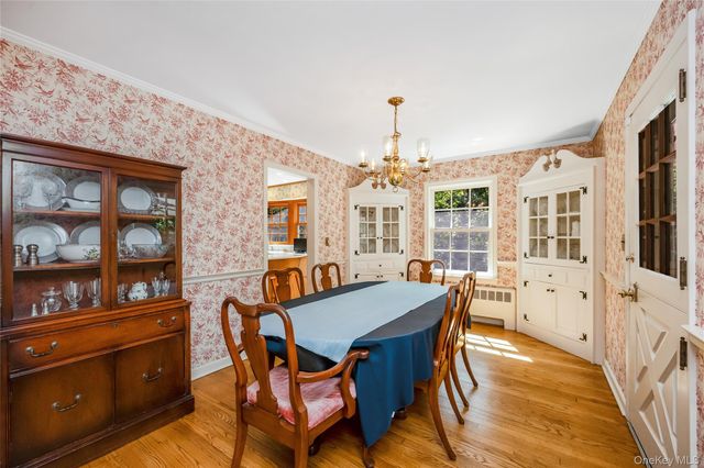 8 Arosa Court, Greenlawn, NY 11740